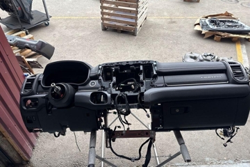 DODGE Ram 4 generation (2008-2023) Dashboard 32203884