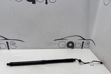 VOLVO XC60 2 generation (2017-2024) Right Side Tailgate Gas Strut 32384407 32204500