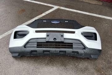 FORD USA Explorer 6 generation (2019-2024) Front Bumper 32204871