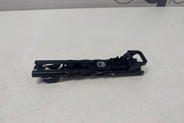 AUDI A4 B9/8W (2015-2024) Front Left Seat Belt Height Adjuster 4M0857819A 32205255