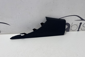AUDI A4 B9/8W (2015-2024) Aizmugurējā kreisā statnes apdare 8W5867246B 32205264