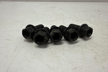 MERCEDES-BENZ SL-Class R231 (2012-2020) Bolts 32205512