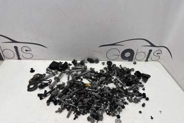 VOLVO XC60 2 generation (2017-2024) Bolts 32205515