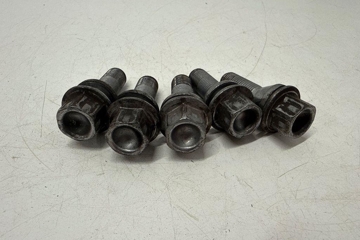 VOLVO XC60 2 generation (2017-2024) Bolts 32205516