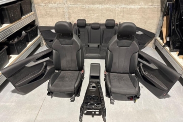 AUDI A4 B9/8W (2015-2024) Interiérové sedadlá s kitom dverí 32205533