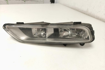 VOLKSWAGEN Passat B7 (2010-2015) Front Right Fog Light 3AA941662F 31960120