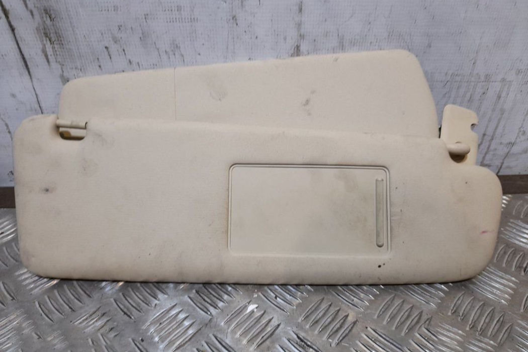 VOLKSWAGEN Touareg 2 generation (2010-2018) Right Side Sun Visor 7P6857552M 15328638