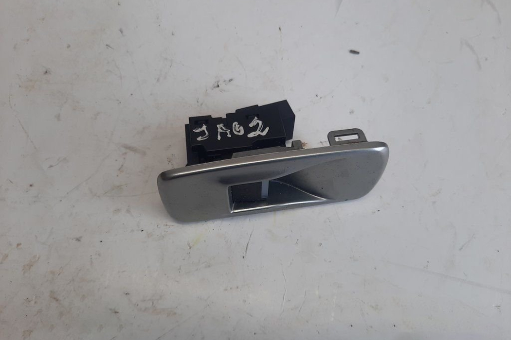 JAGUAR XF 1 generation  (2011-2016) Rear Left Door Window Control Switches AW9314717AB 15363975