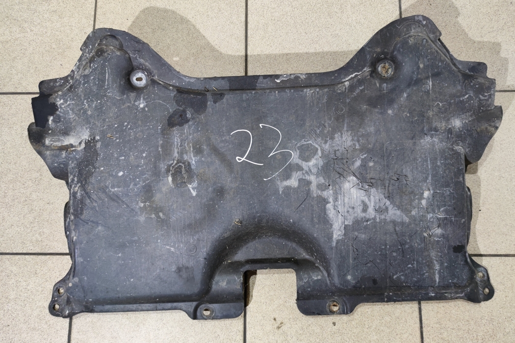 MERCEDES-BENZ C-Class W204/S204/C204 (2004-2015) Engine Cover A2045203223 27293386