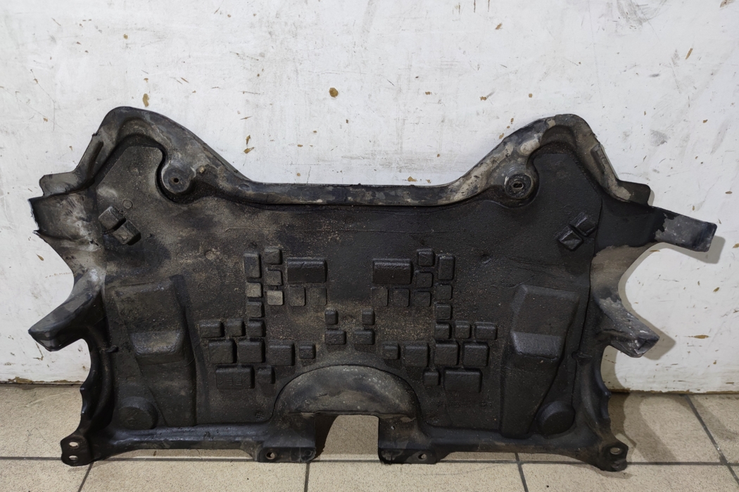 MERCEDES-BENZ C-Class W204/S204/C204 (2004-2015) Engine Cover A2045203223 27293386