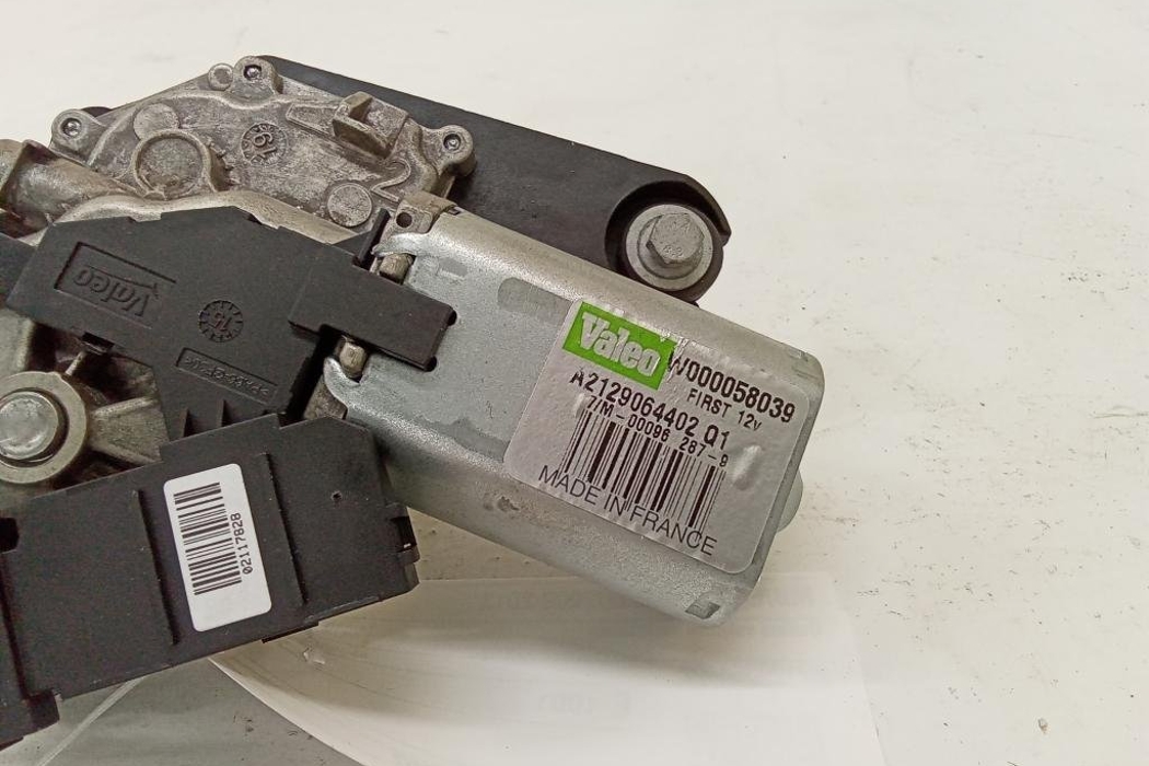 MERCEDES-BENZ E-Class W212/S212/C207/A207 (2009-2016) Tailgate  Window Wiper Motor A2129064402 30445393