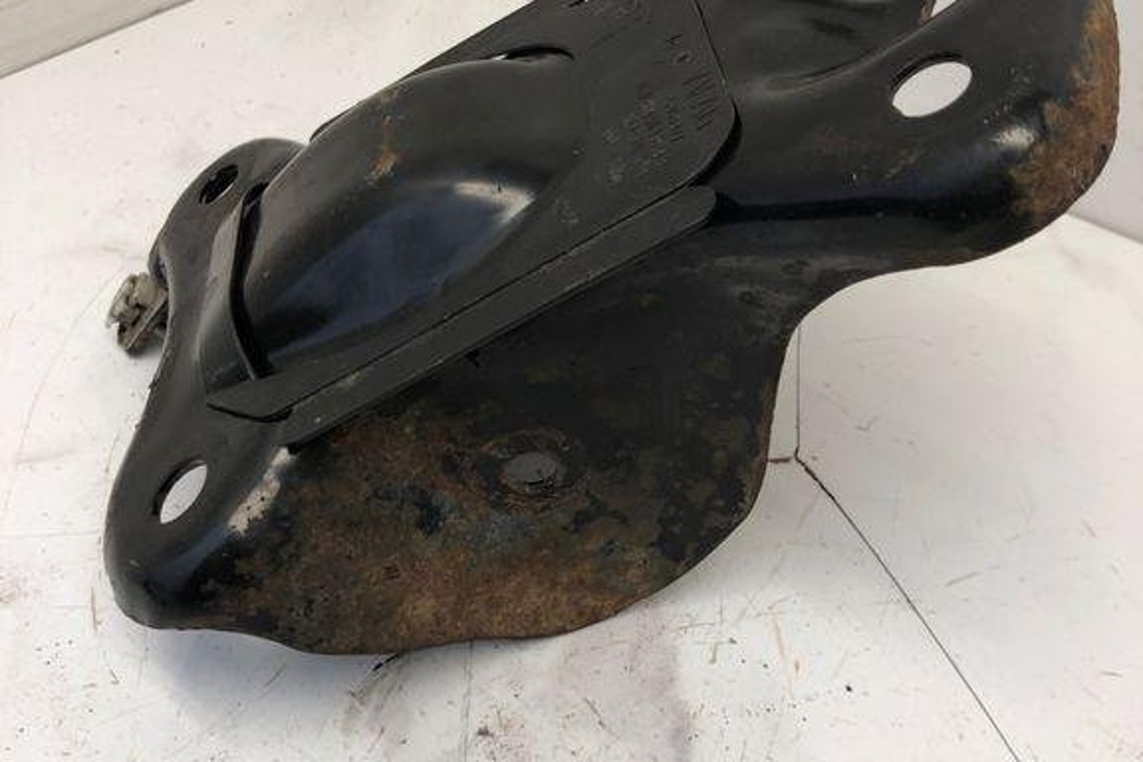 AUDI A3 8V (2012-2020) Citas Balstiekārtas Daļas 5Q0501546C 32207883