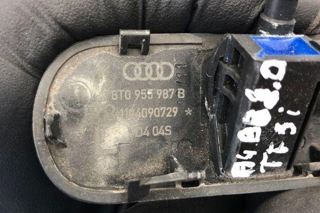 AUDI A4 B8/8K (2011-2016) Форсунка ветрового стекла 8T0955987B 32208455