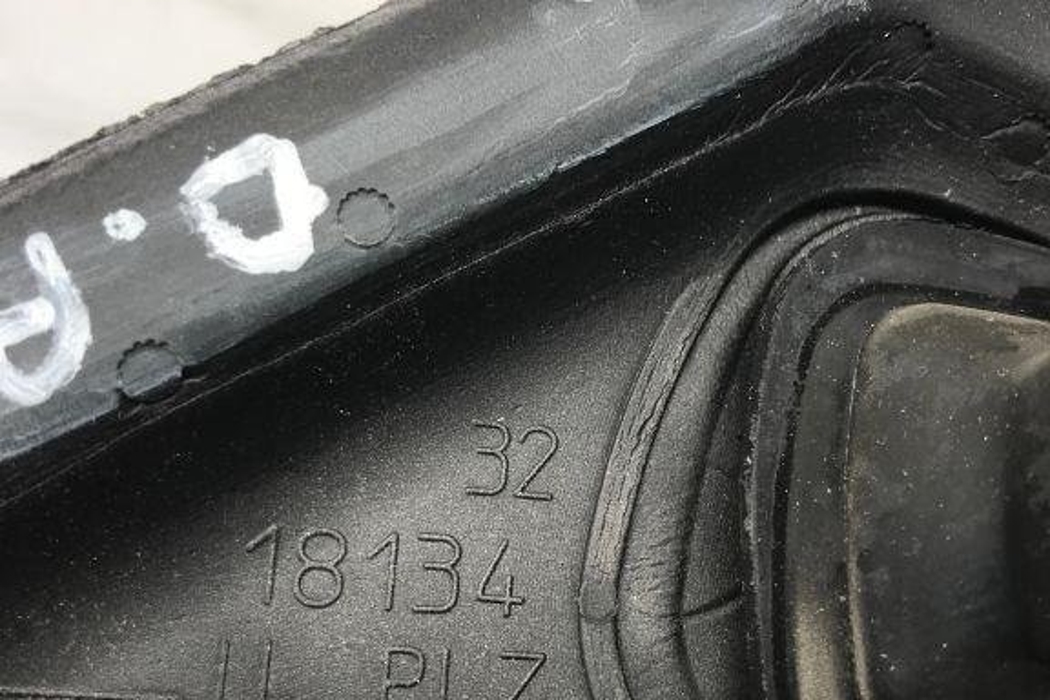 AUDI A4 B8/8K (2011-2016) Зеркало передней правой двери 18134 32209050