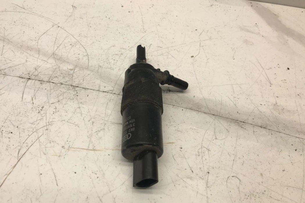 AUDI A5 8T (2007-2016) Headlight washer motor 31097200,8K0955681 32209117