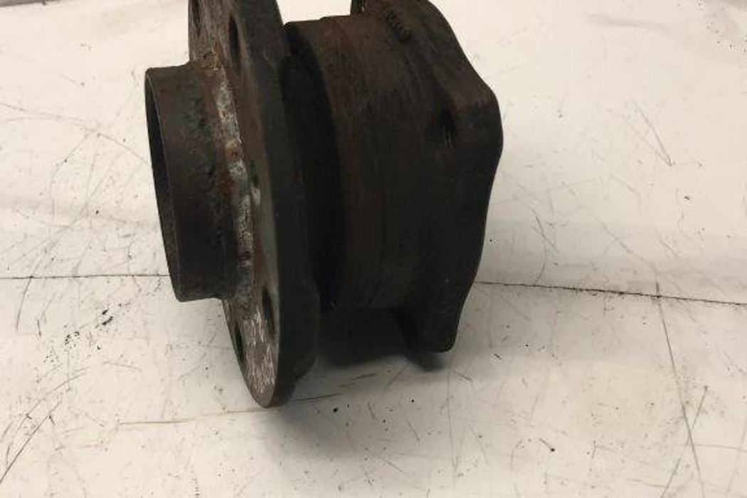 BMW 5 Series F10/F11 (2009-2017) Rear Right Wheel Hub 32209146