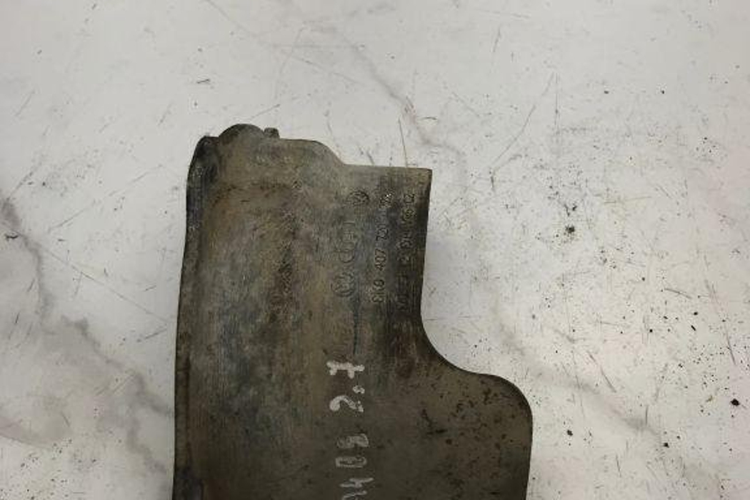 AUDI A4 B8/8K (2011-2016) Citas Balstiekārtas Daļas 8K0407720 32209433