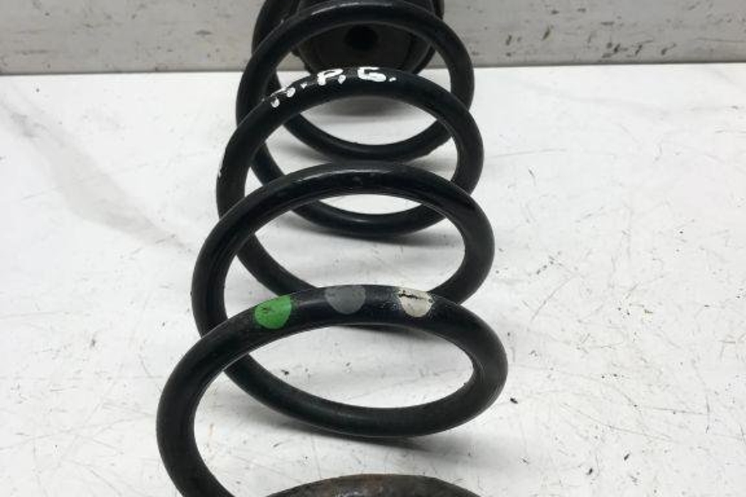 AUDI A5 8T (2007-2016) Rear Right Coil Spring 32209571