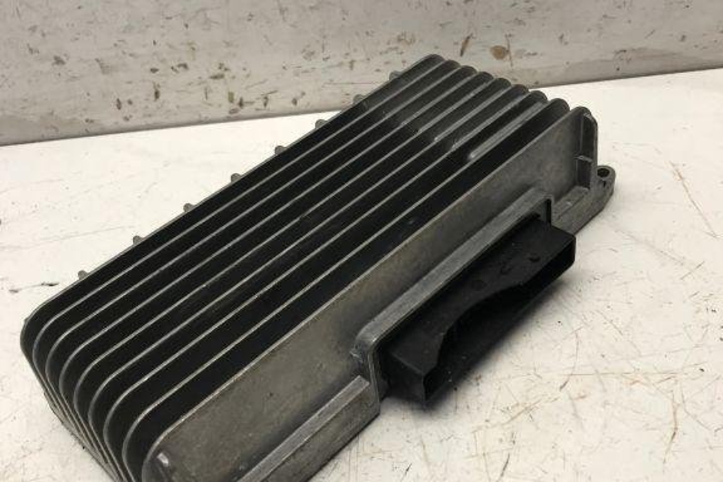 AUDI A5 8T (2007-2016) Усилитель звука 8T0035223,8T0035223AB,720300400200 32210014