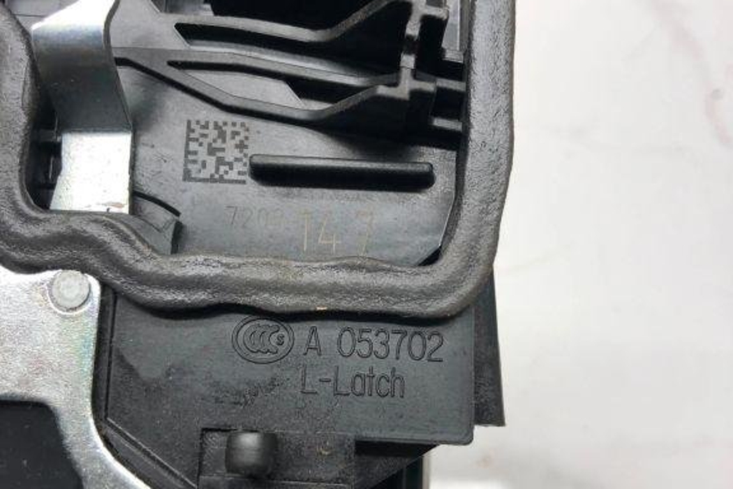 BMW 5 Series F10/F11 (2009-2017) Rear Left Door Lock A053702,7202147 32210359