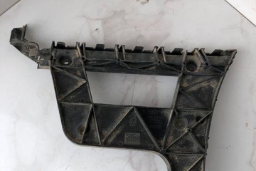 AUDI A4 B8/8K (2011-2016) Aizmugurējā kreisā bampera stiprinājums 8K5807454 32207462