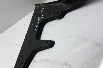 AUDI A6 C6/4F (2004-2011) Aizmugurējā kreisā bampera stiprinājums 13867,4F9807453 32208694