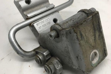 AUDI A6 C6/4F (2004-2011) Rear Right Door Hinge 8E0833411 32208883