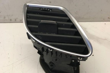 AUDI A4 B8/8K (2011-2016) Dashboard Air Vents 8T1820902B 32209033