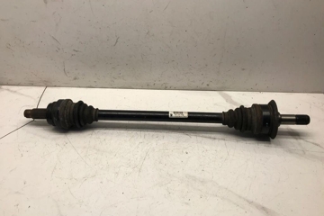 BMW 5 Series F10/F11 (2009-2017) Rear Right Driveshaft 7581028 32209226