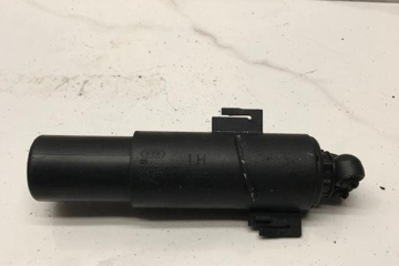 AUDI A5 8T (2007-2016) Right Side Headlight Washer 32210037