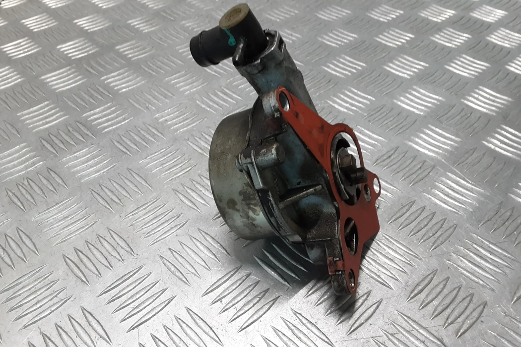 RENAULT Latitude 1 generation (2010-2020) Vacuum Pump 8200845984 28412894