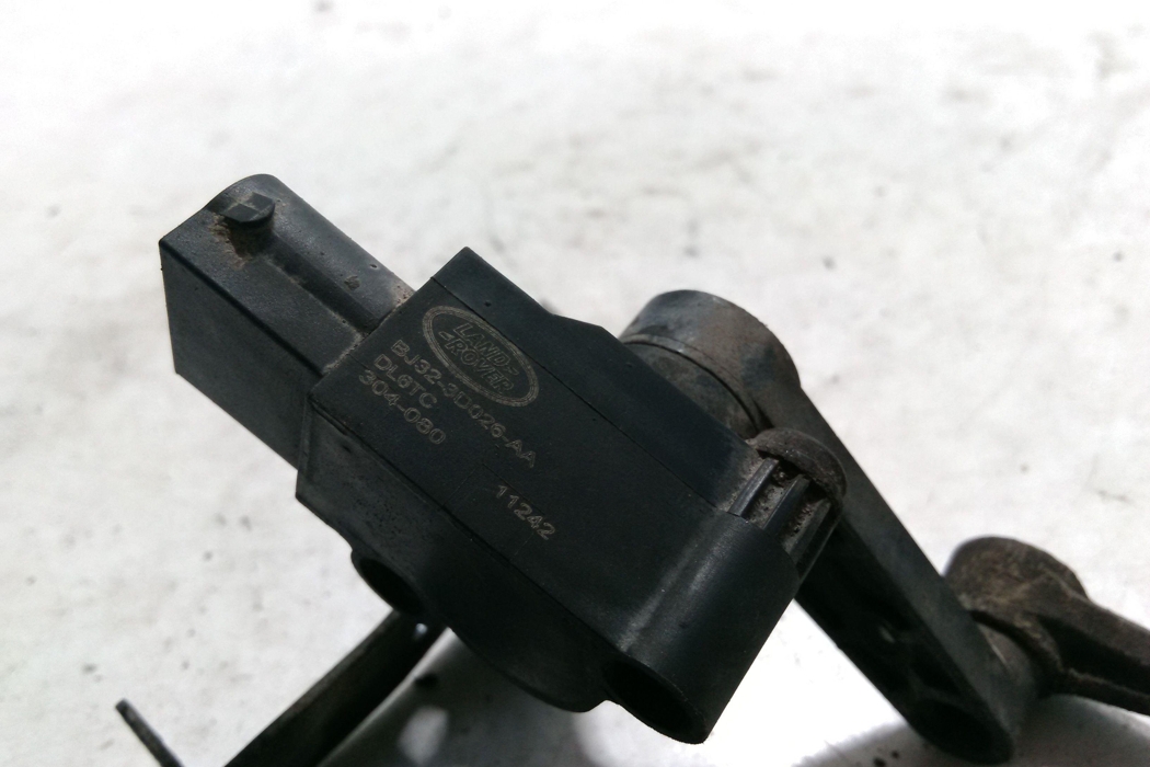 LAND ROVER Range Rover Evoque L538 (1 gen) (2011-2020) Front Left Level Sensor BJ323D026AA 29921019