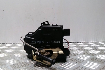 AUDI A4 B6/8E (2000-2005) Aizmugurējā labā durvju slēdzene 4B0839016D 29134362