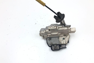 AUDI A6 C6/4F (2004-2011) Aizmugurējā labā durvju slēdzene 4F0839016A 31269931