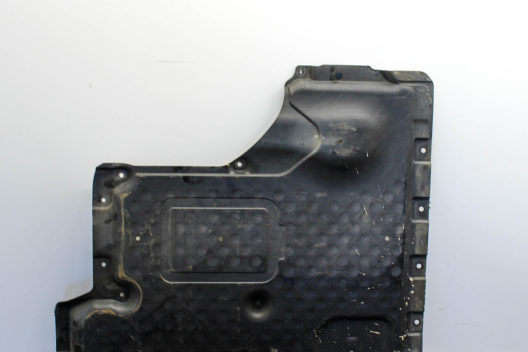 MERCEDES-BENZ E-Class W213/S213/C238/A238 (2016-2024) Gearbox Underbody Cover A2135200923 31153356