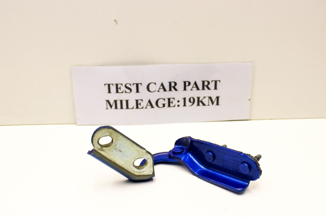 FORD Kuga 3 generation (2019-2023) Kreisās puses bagāžnieka eņģe LJ6BS42901AB 31889604