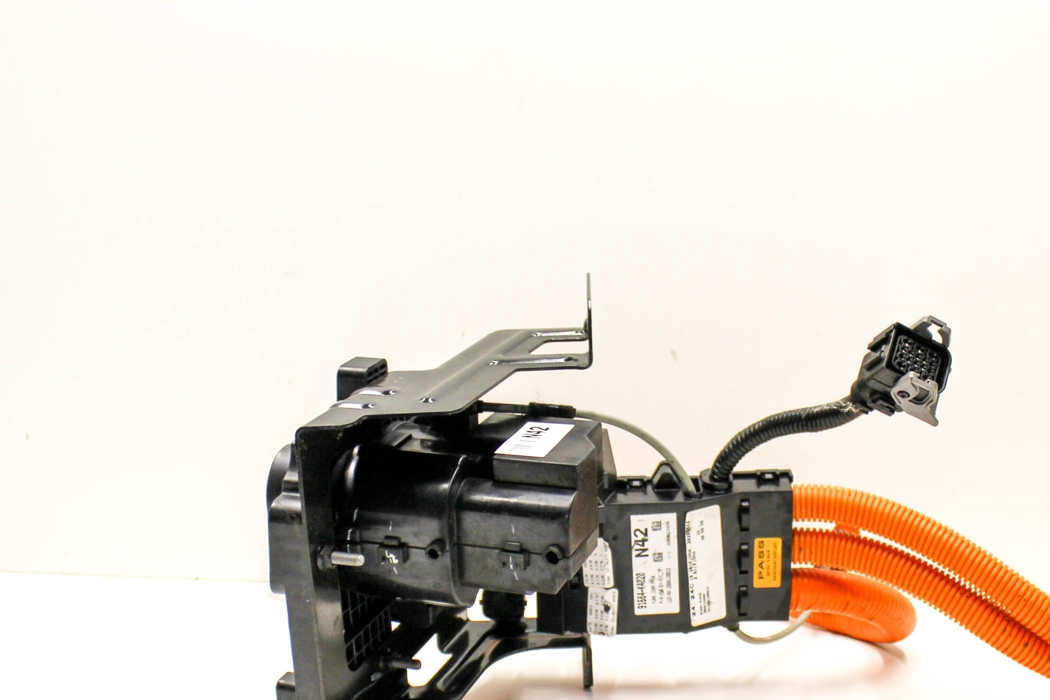 HYUNDAI Kona 1 generation (2017-2024) Battery Cable 91684K4020 32041421