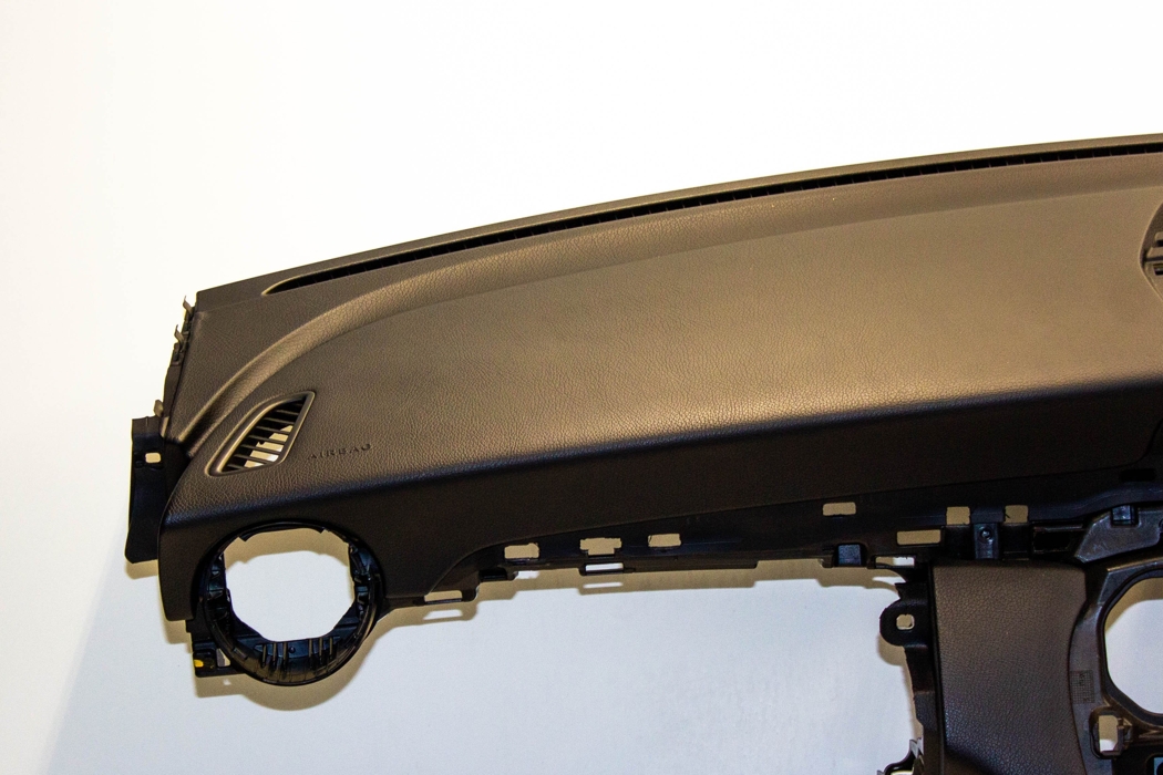 MERCEDES-BENZ C-Class W205/S205/C205 (2014-2023) Dashboard A20568002887 32100799