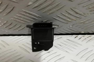 FORD Focus 4 generation (2018-2024) Mass Air Flow Sensor MAF 7M5112B579BB 27943481