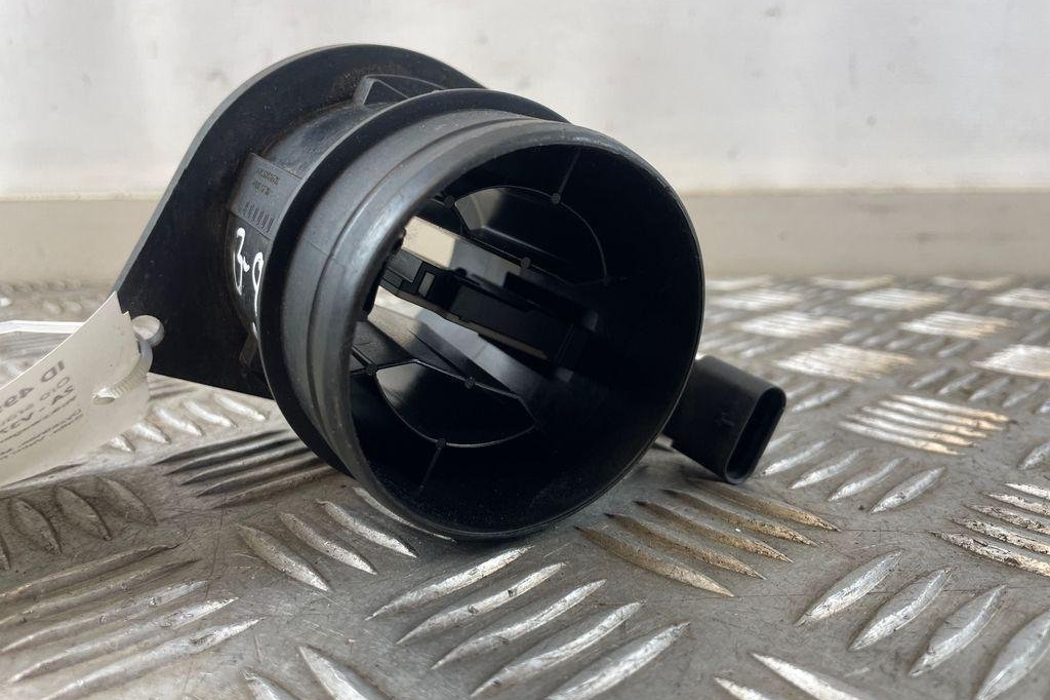VOLKSWAGEN Passat B8 (2014-2023) Mass Air Flow Sensor MAF 04L906461B 31584986