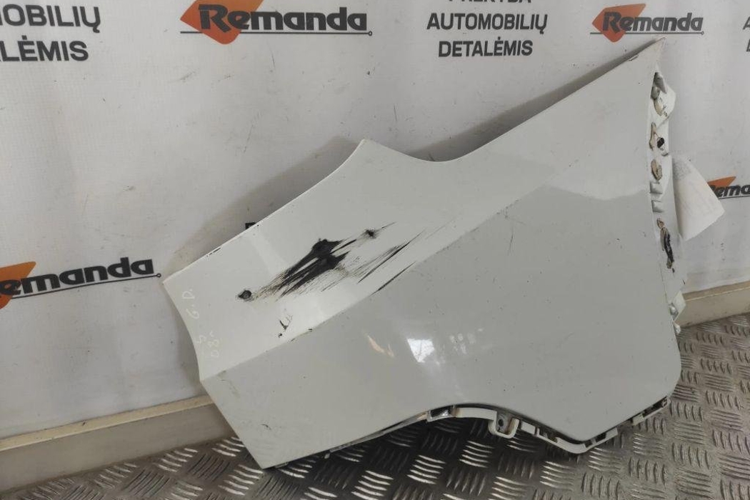 BMW X5 E70 (2006-2013) Aizmugurējā bampera labās puses stūris 51127158440 31593909
