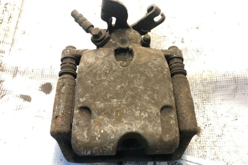 OPEL Insignia A (2008-2016) Aizmugurējais labais bremžu suports 31580338
