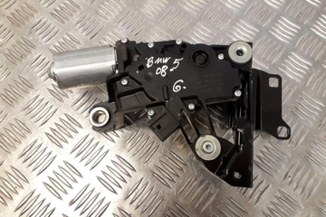 BMW 5 Series E60/E61 (2003-2010) Bagāžas nodalījuma loga tīrītāja motorīts 1397220903 31589915