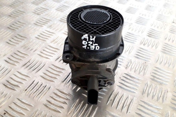 AUDI A4 B6/8E (2000-2005) Mass Air Flow Sensor MAF 074906461B 31610423