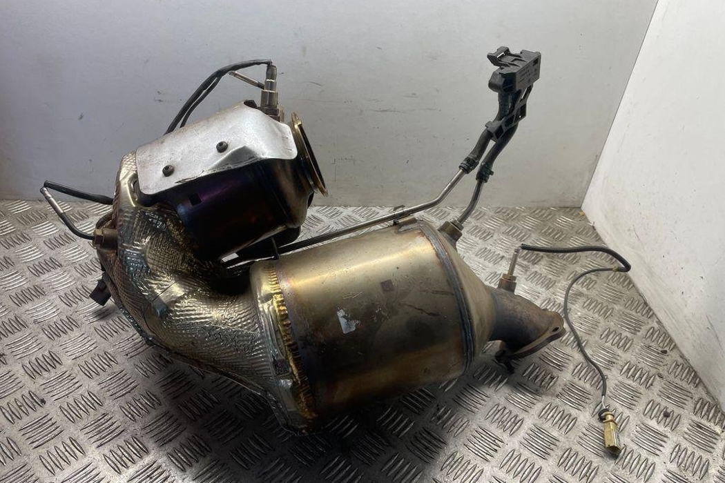 AUDI A6 allroad C7 (2012-2019) Catalyst 4G0131765D 30996135