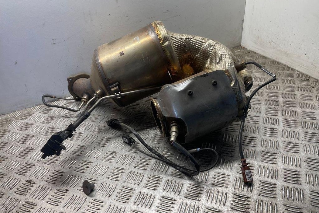 AUDI A6 allroad C7 (2012-2019) Catalyst 4G0131765D 30996135