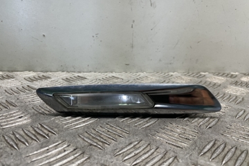 BMW 5 Series F10/F11 (2009-2017) Vänster framskärm Blinkers 7154167,7154169 26468385