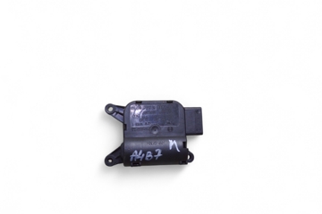 AUDI A4 B7/8E (2004-2008) Air flap motor 8E1820511B 31936149