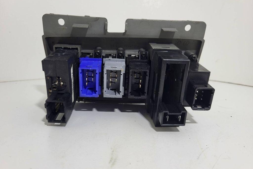 RENAULT Megane 2 generation (2002-2012) Rear Left Door Window Control Switches 7700432429 31501203