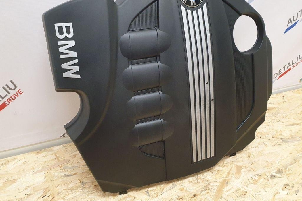 BMW X1 E84 (2009-2015) Motora dekoratīvā plastmasa / vāks 7797410,11147797410 32247408